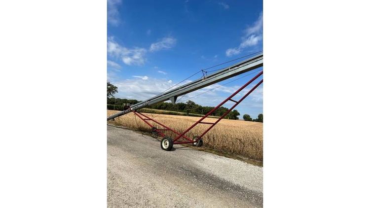 2012 Hutchinson 12×60